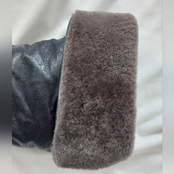 Black Frye Vanessa OTK Leather Boots—Fits Women's Size 8—Shearling Wool Lining - Picture 6 of 16